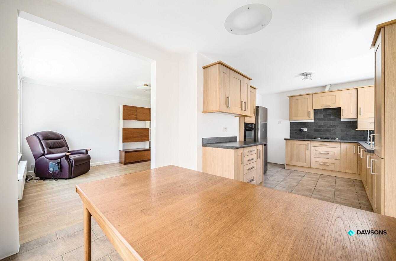 Westland Avenue, West Cross, Swansea, SA3 5NP